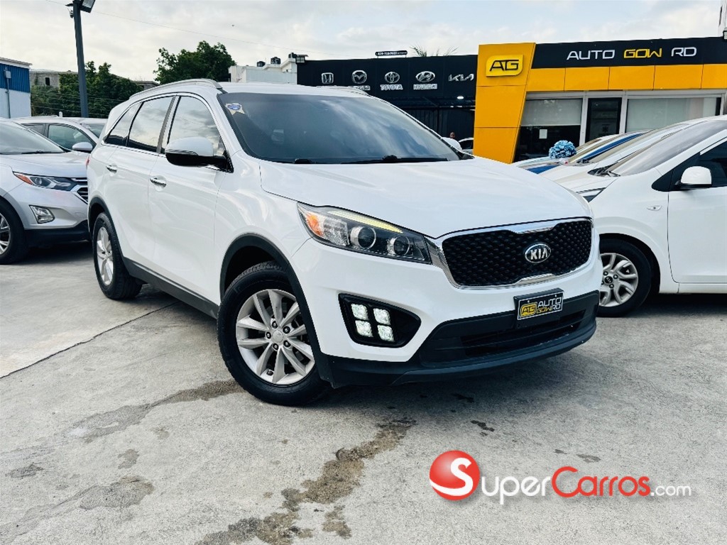 2016 Kia Sorento LX