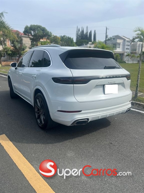 2020 Porsche Cayenne — foto 2 / 10