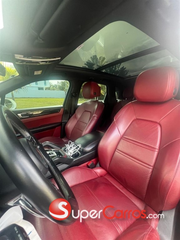2020 Porsche Cayenne — foto 4 / 10
