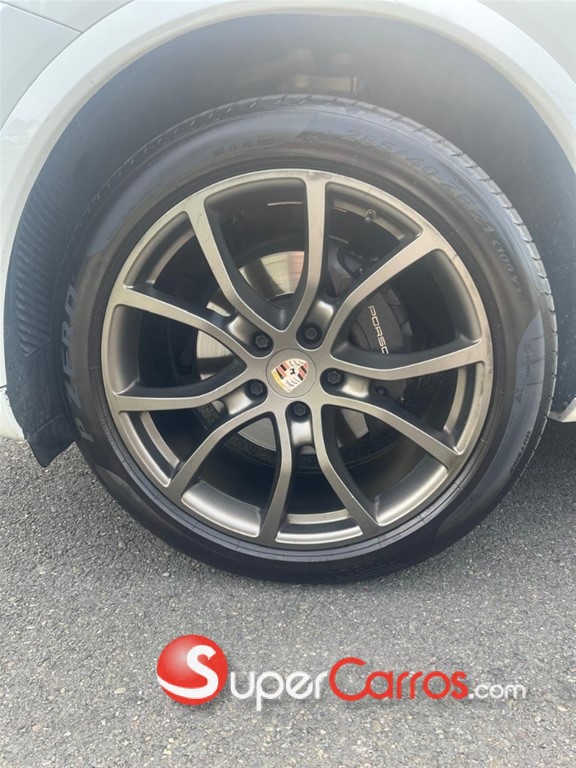 2020 Porsche Cayenne — foto 5 / 10