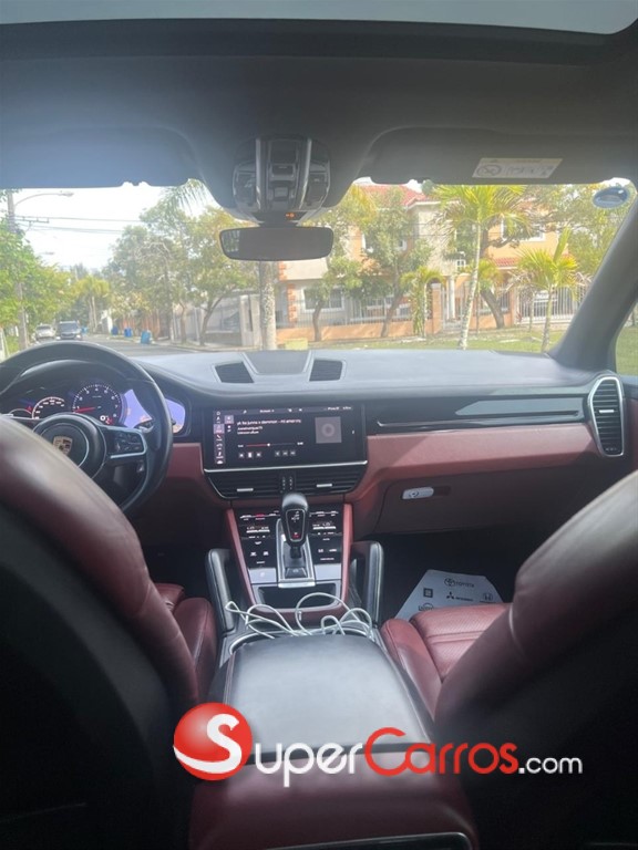 2020 Porsche Cayenne — foto 6 / 10
