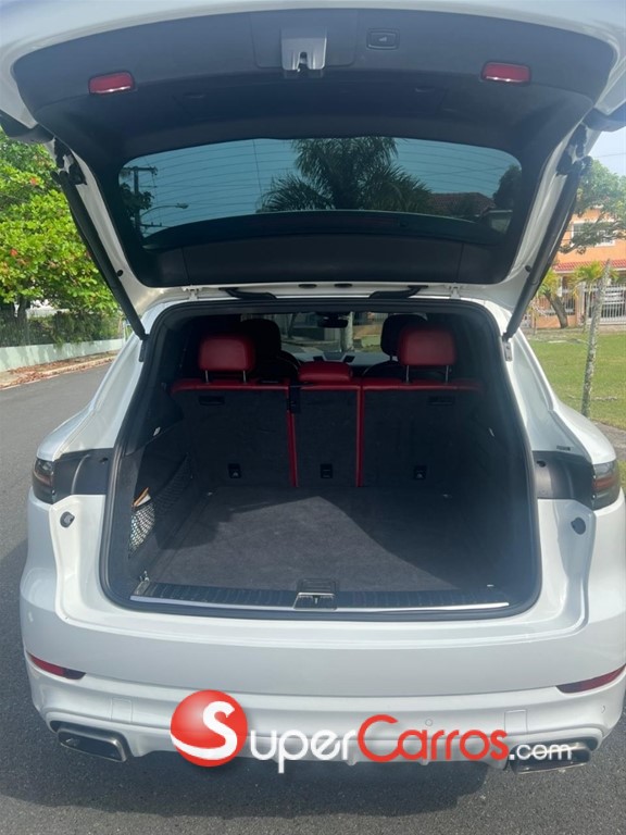 2020 Porsche Cayenne — foto 9 / 10