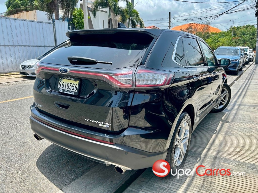 2018 Ford EDGE Titanium — foto 5 / 12