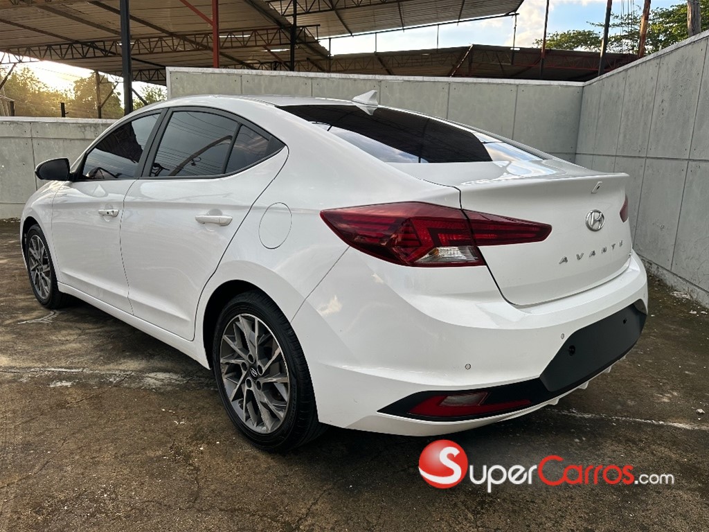2020 Hyundai Avante — foto 4 / 11