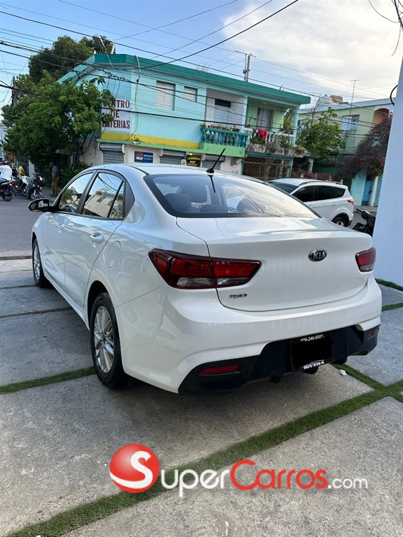 2018 Kia Rio LX — foto 3 / 7