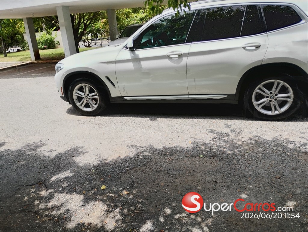 2019 BMW X 3 SDrive 30i — foto 11 / 12