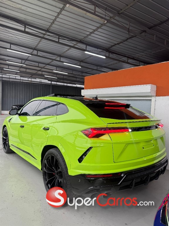 2019 Lamborghini Urus — foto 3 / 3