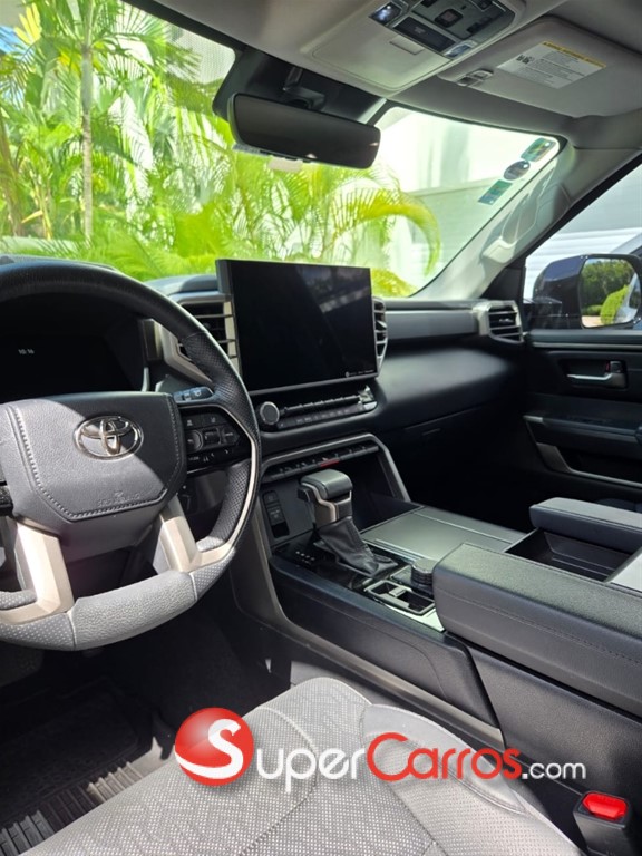2023 Toyota Sequoia Limited — foto 6 / 12