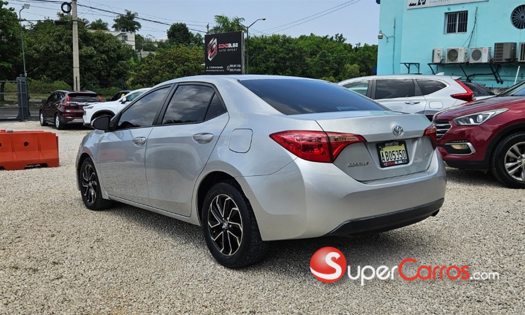 2019 Toyota Corolla LE — foto 6 / 11