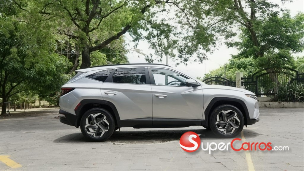 2023 Hyundai Tucson SEL Plus — foto 2 / 11