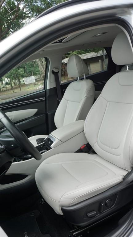 2023 Hyundai Tucson SEL Plus — foto 8 / 11