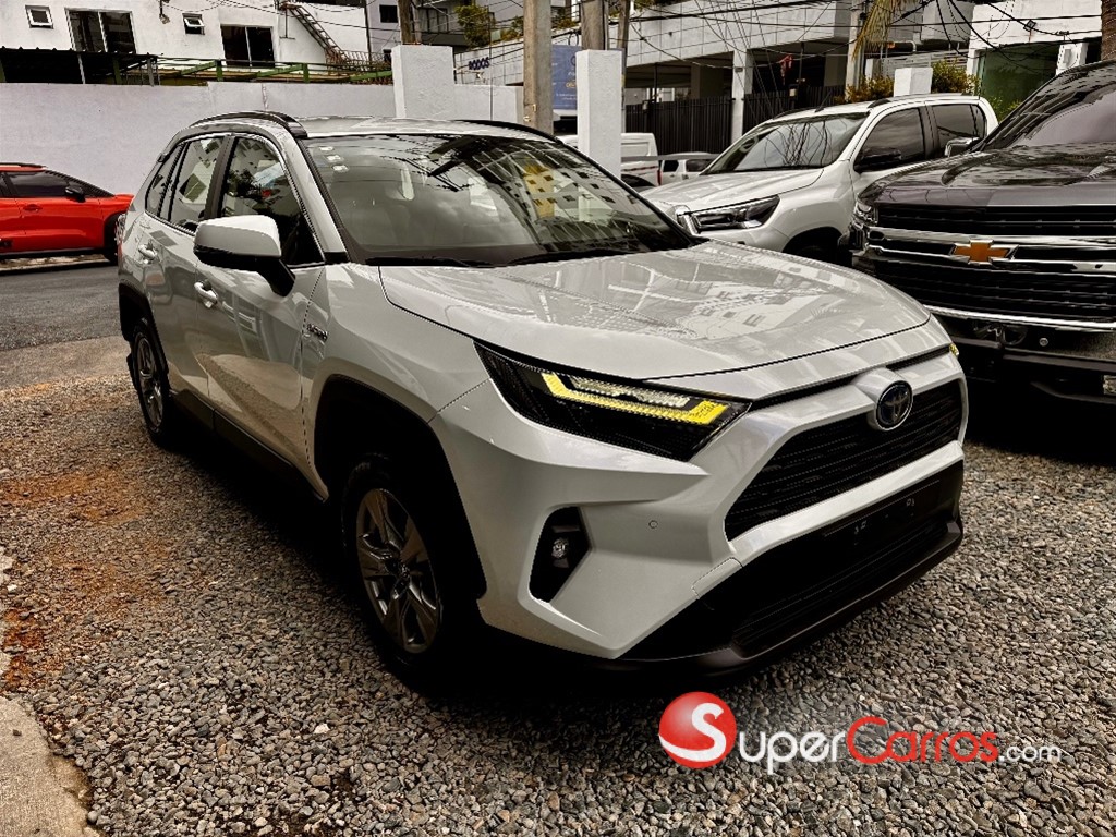 2023 Toyota RAV4 LE — foto 2 / 7