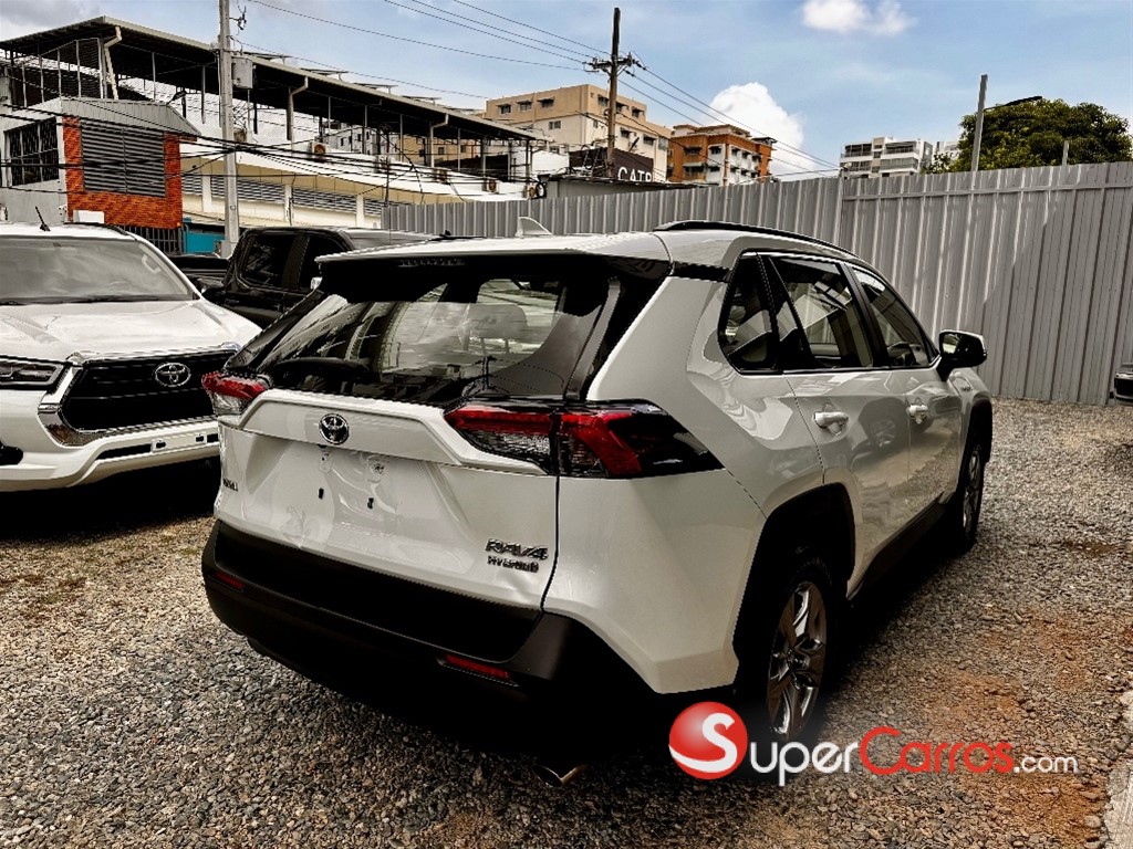 2023 Toyota RAV4 LE — foto 3 / 7