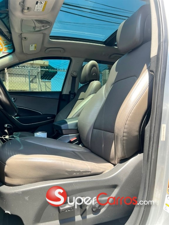 2014 Hyundai Santa Fe Sport 2.0T — foto 8 / 8