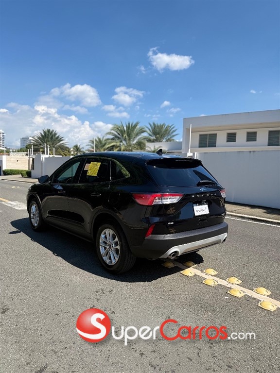 2020 Ford Escape — foto 6 / 11