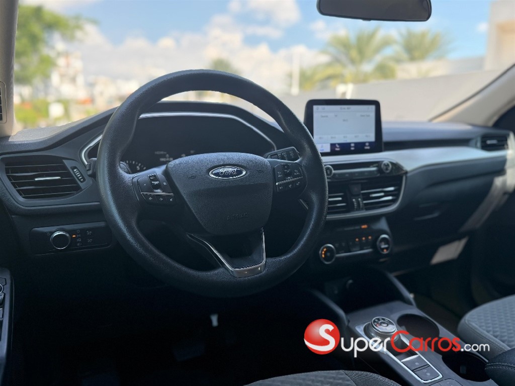 2020 Ford Escape — foto 9 / 11