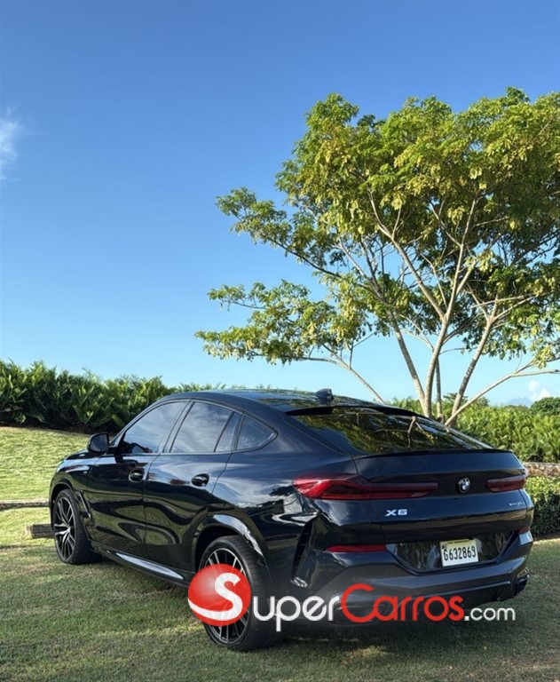 2022 BMW X 6 xDrive 30D — foto 2 / 6