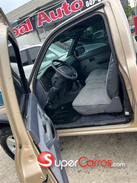 2000 Toyota Tacoma — foto 4 / 9