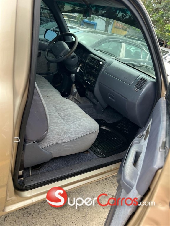 2000 Toyota Tacoma — foto 5 / 9