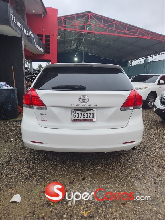 2011 Toyota Venza — foto 9 / 10