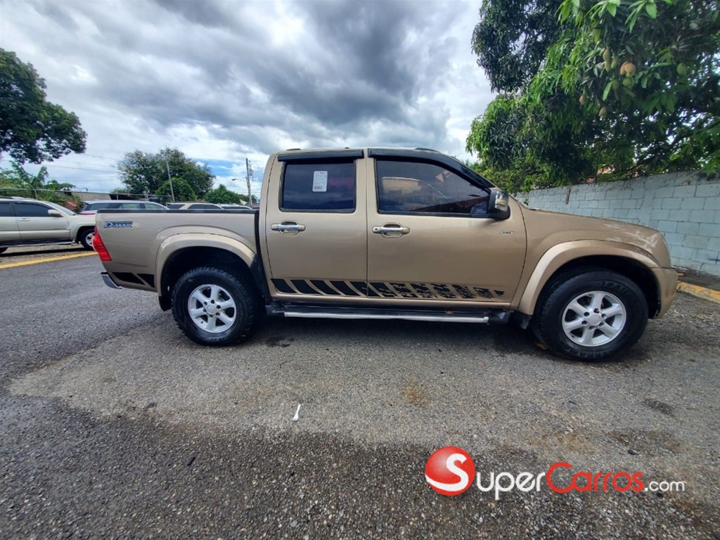 2007 Isuzu DMAX — foto 4 / 7