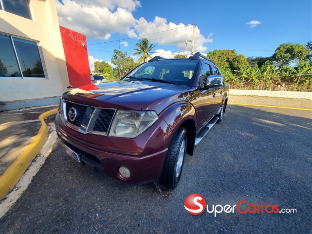 2009 Nissan Navara — foto 2 / 10
