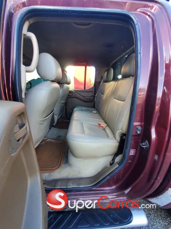 2009 Nissan Navara — foto 7 / 10