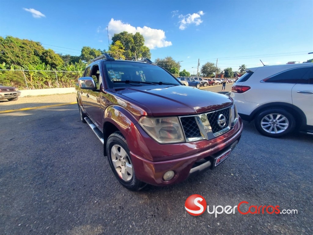 2009 Nissan Navara — foto 9 / 10