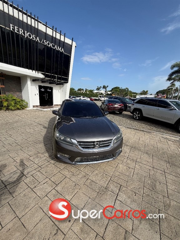 2015 Honda Accord LX — foto 2 / 8