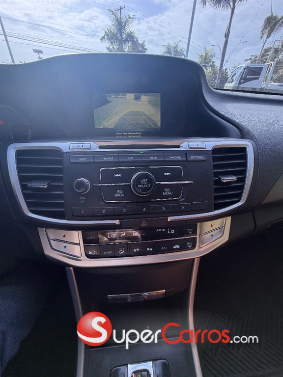 2015 Honda Accord LX — foto 8 / 8