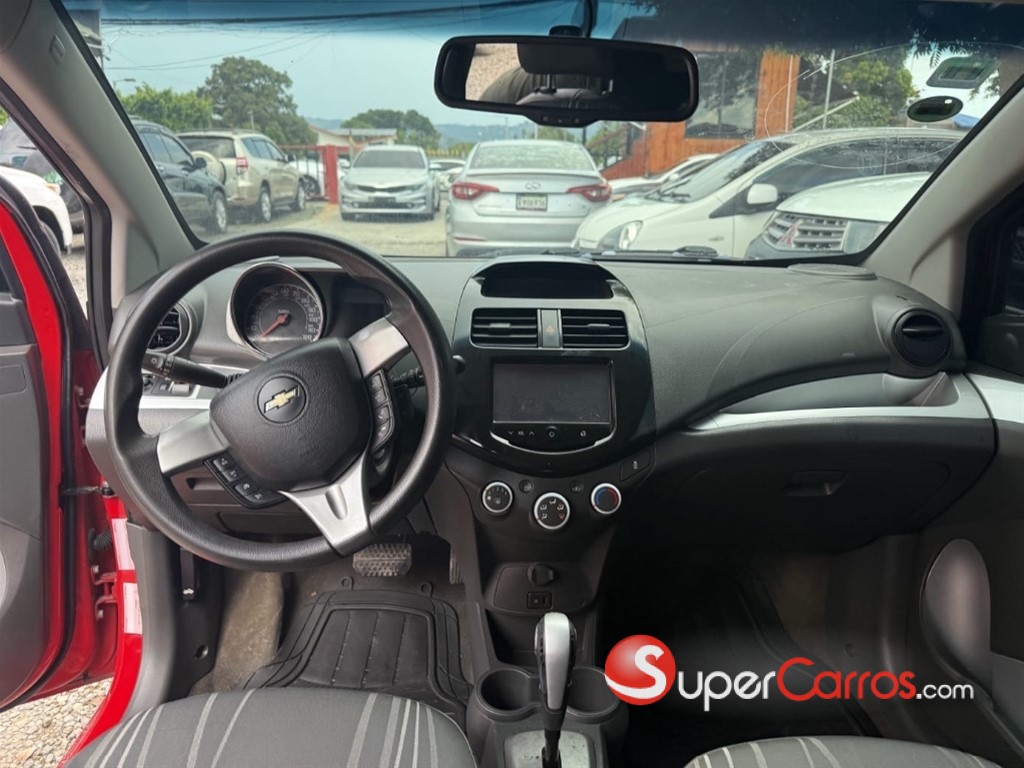 2014 Chevrolet Spark — foto 7 / 9
