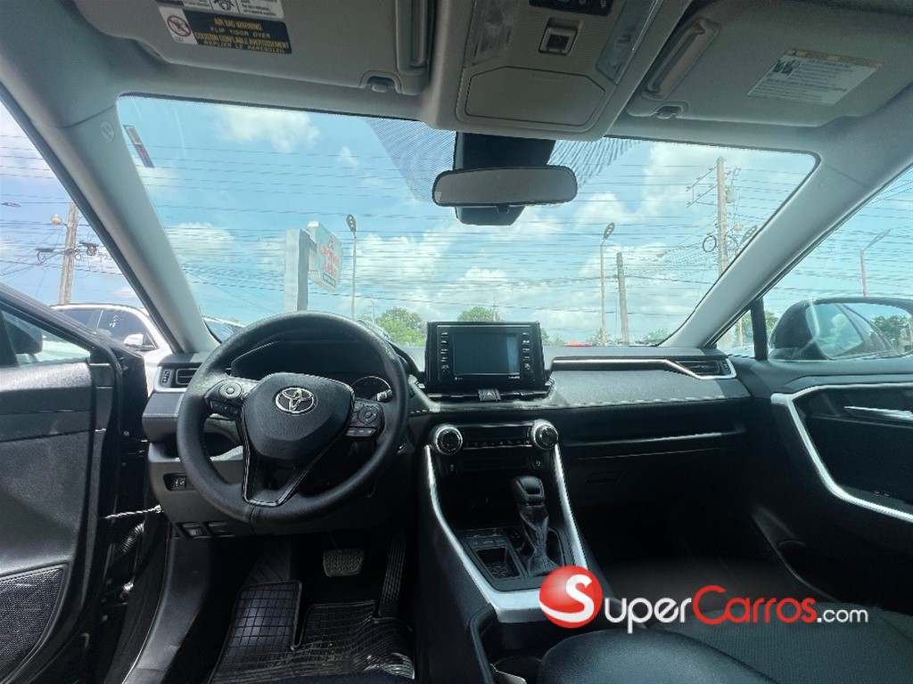 2021 Toyota RAV4 XLE — foto 9 / 9