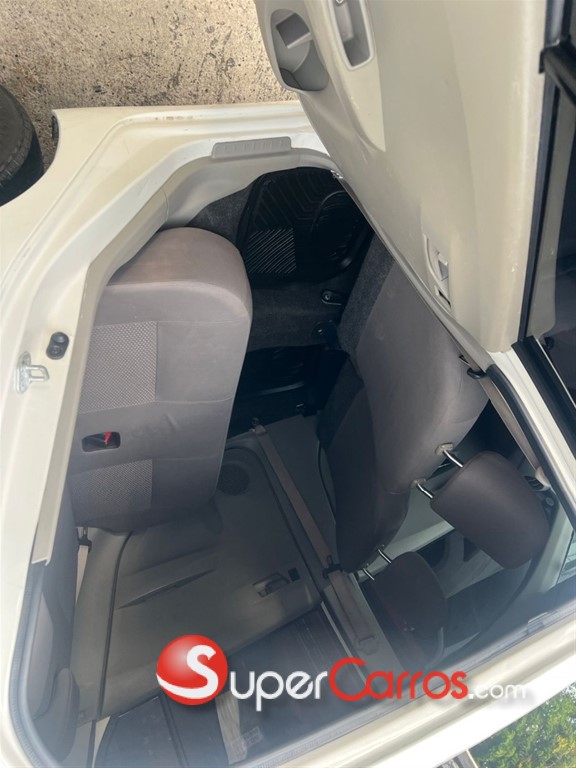2015 Daihatsu Mira — foto 10 / 10
