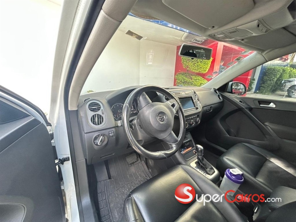 2016 Volkswagen Tiguan TSI Bluemotion — foto 9 / 9