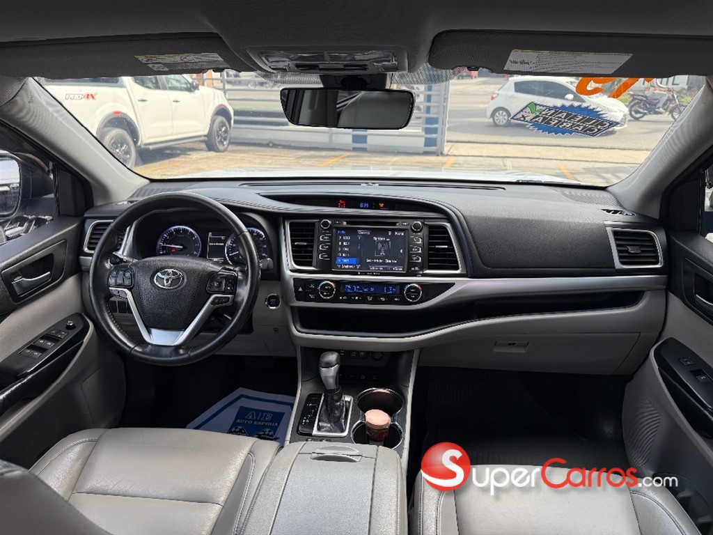2019 Toyota Highlander XLE — foto 9 / 9