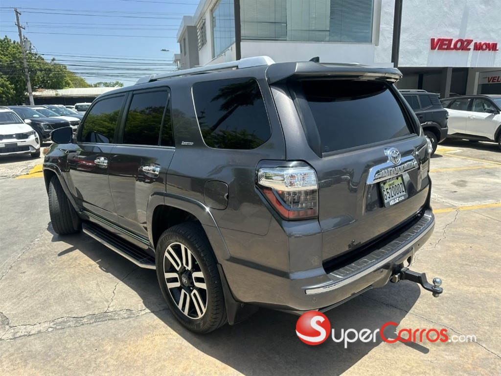 2016 Toyota 4 Runner Limited — foto 3 / 10
