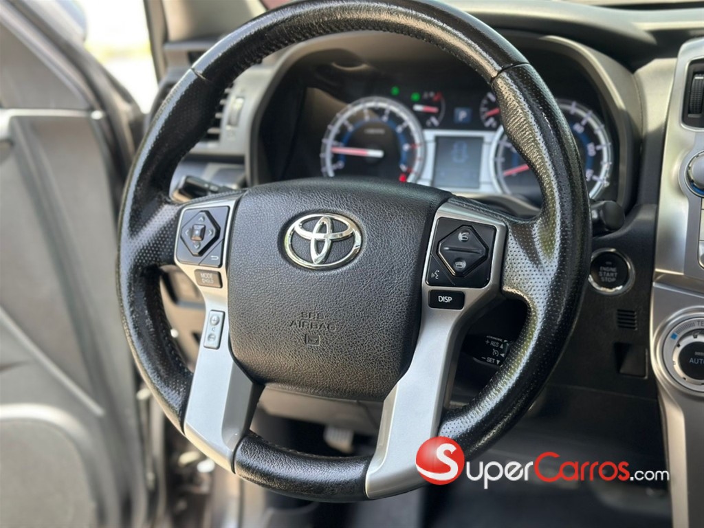 2016 Toyota 4 Runner Limited — foto 6 / 10