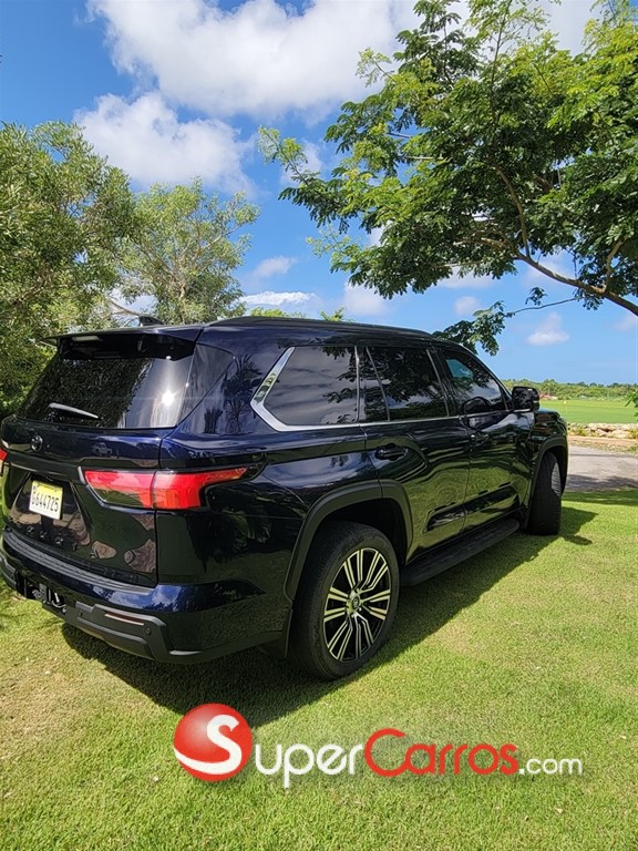 2023 Toyota Sequoia Limited — foto 3 / 12