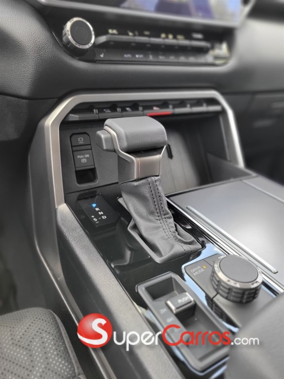 2023 Toyota Sequoia Limited — foto 11 / 12