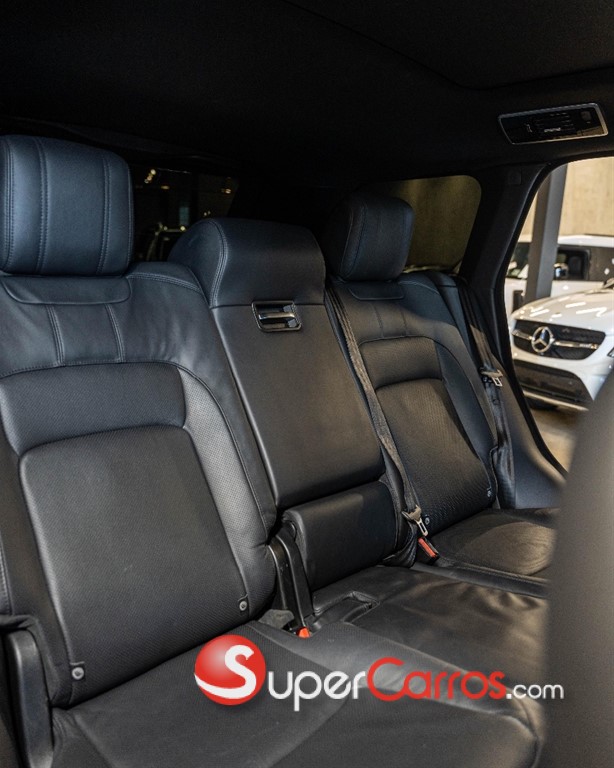 2018 Land Rover Range Rover HSE — foto 9 / 11