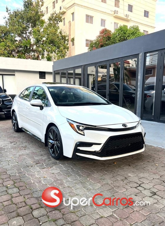2024 Toyota Corolla XSE — foto 3 / 6