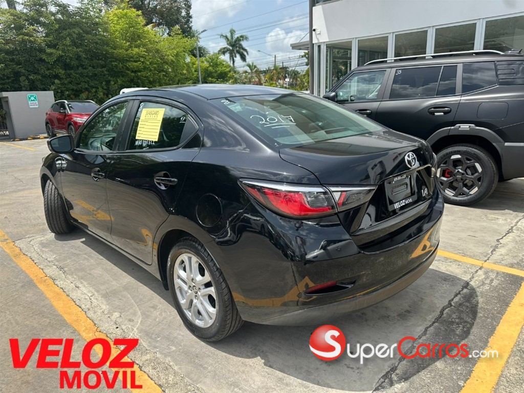 2017 Toyota Yaris iA — foto 4 / 8