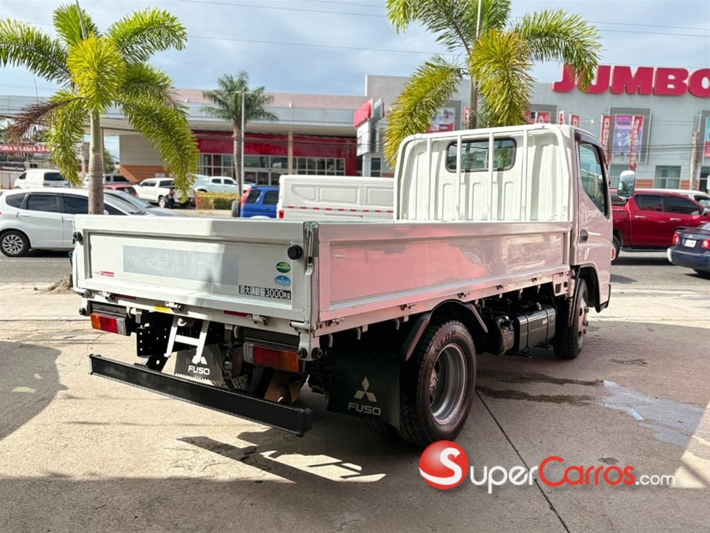 2013 Mitsubishi Motors Fuso — foto 6 / 9