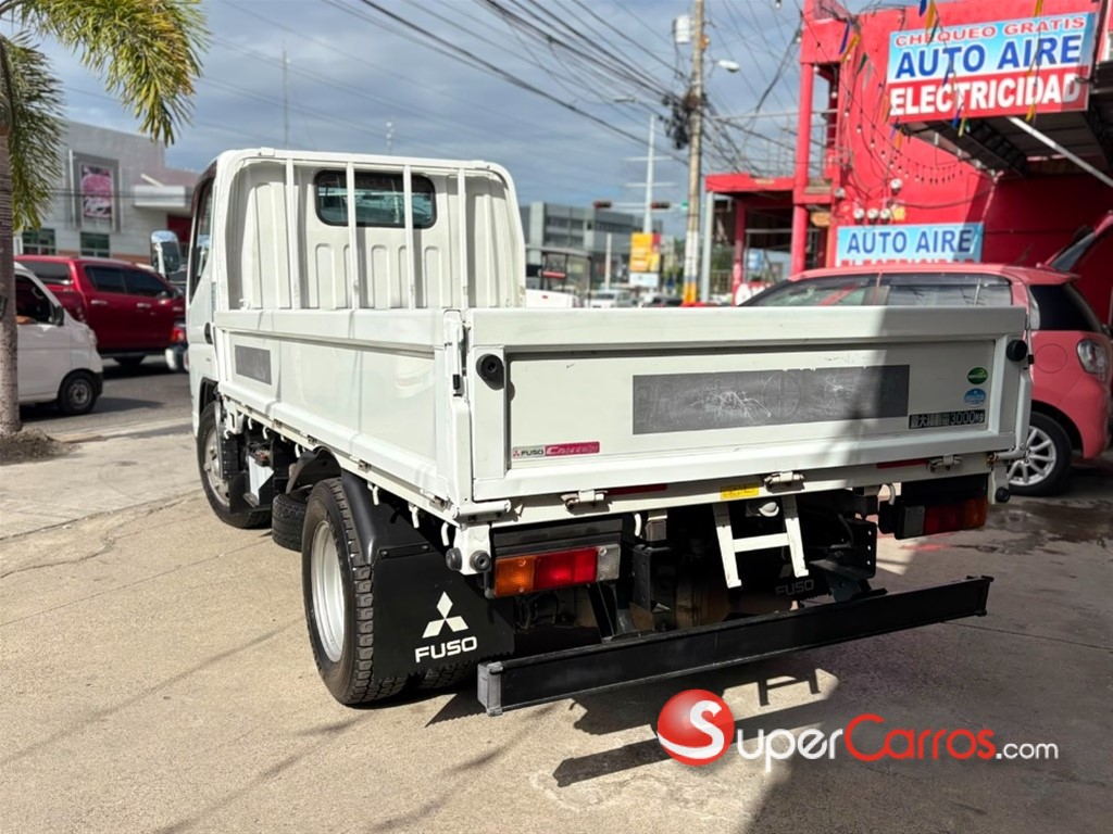 2013 Mitsubishi Motors Fuso — foto 8 / 9