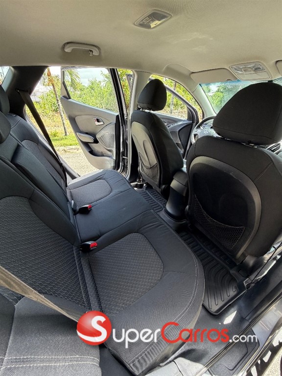 2014 Hyundai Tucson — foto 8 / 12