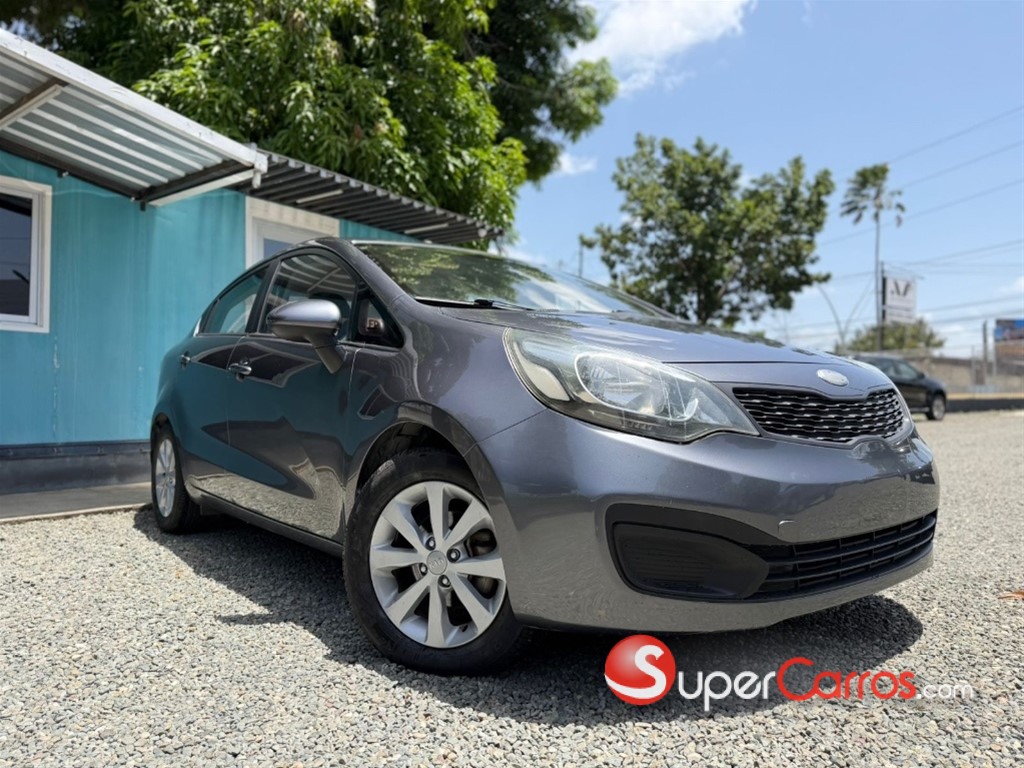 2015 Kia Rio — foto 3 / 12