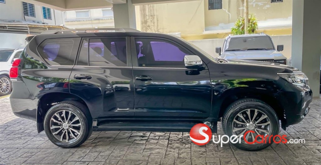 2024 Toyota Land Cruiser VXL — foto 3 / 11