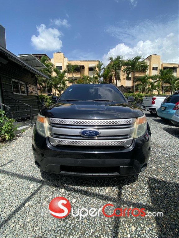 2013 Ford Explorer — foto 6 / 12