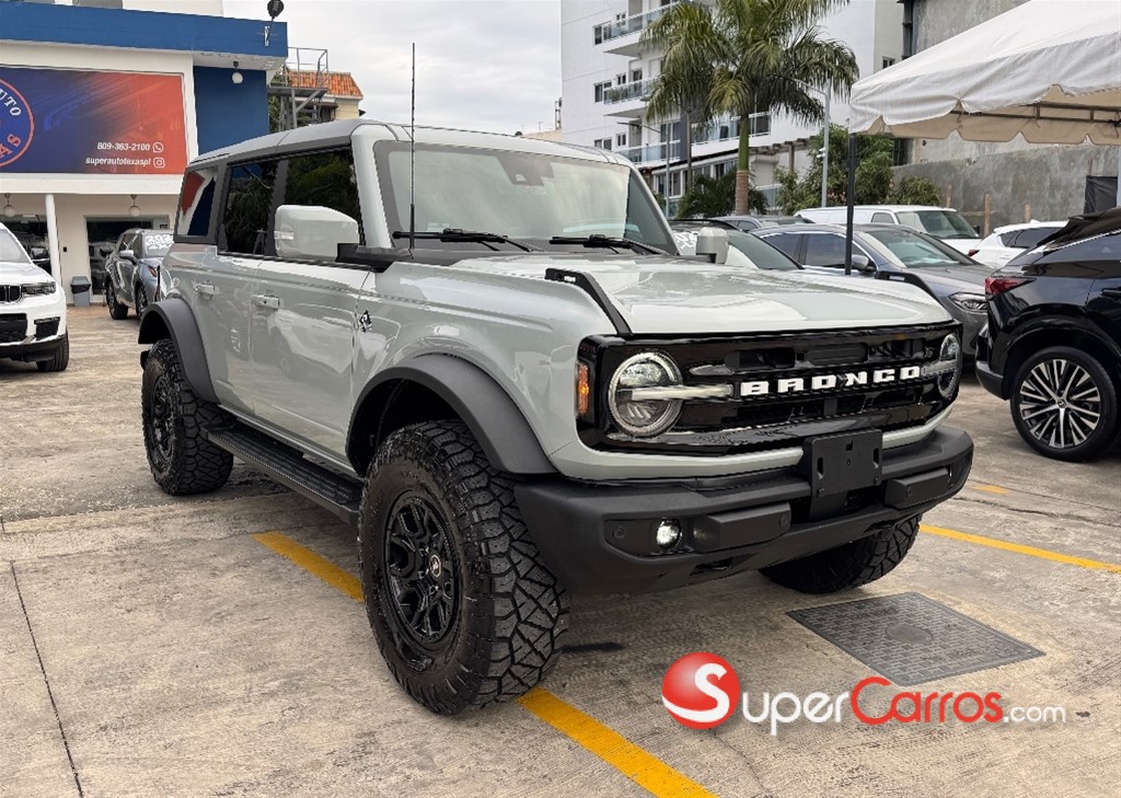 2022 Ford Bronco Outer Banks — foto 5 / 12