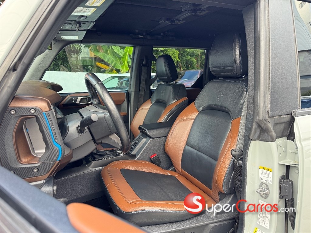 2022 Ford Bronco Outer Banks — foto 7 / 12